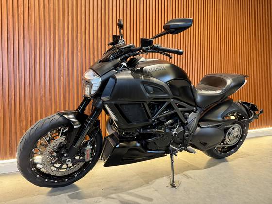DUCATI DIAVEL DARK DUCATI DIAVEL DARK